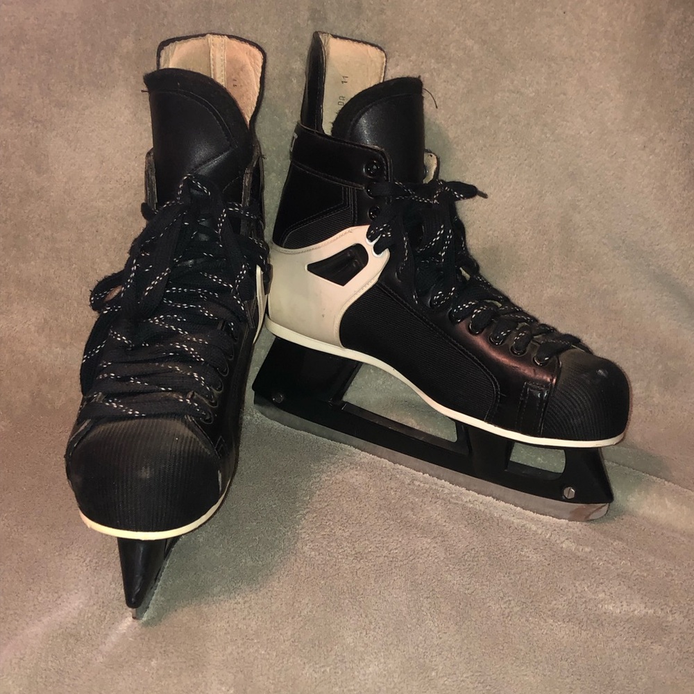 Vintage CCM Tacks 452 Hockey Skates